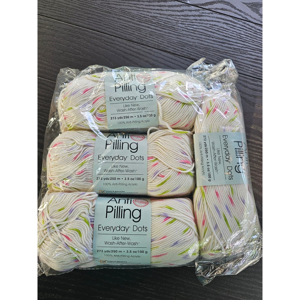 Premier Yarns Anti-Pilling Everyday Dots Meadow 1195-03 4 Skeins Worsted White